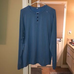 Lululemon XL button metal vent baby blue